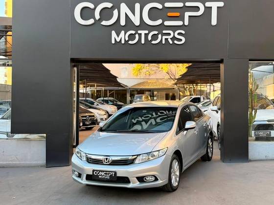 HONDA CIVIC 2.0 LXR 16V FLEX 4P AUTOMÁTICO HONDA CIVIC 2.0 LXR 16V FLEX 4P AUTOMÁTICO